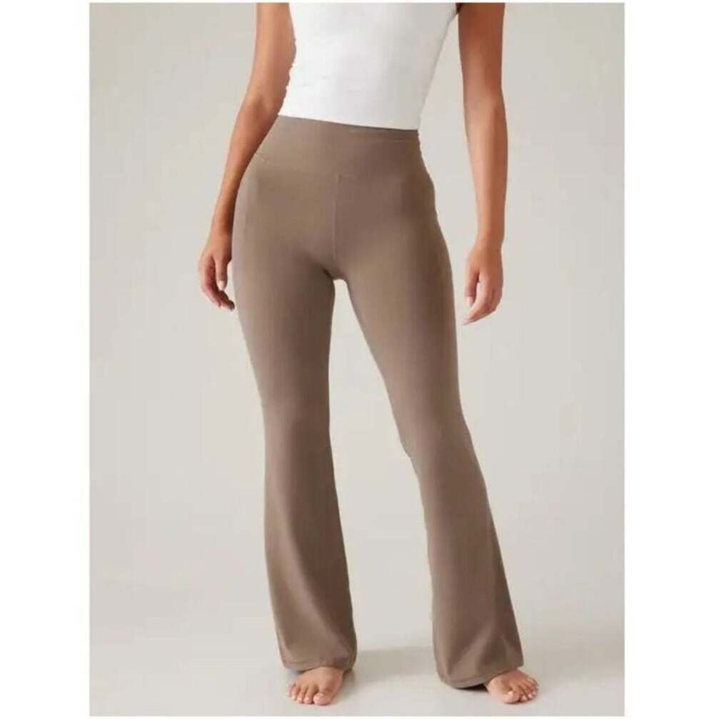Athleta Salutation Stash Flare Pant Size S/P